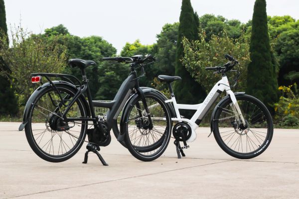Les meilleurs vélos électriques Lankeleisi à découvrir en 2026
